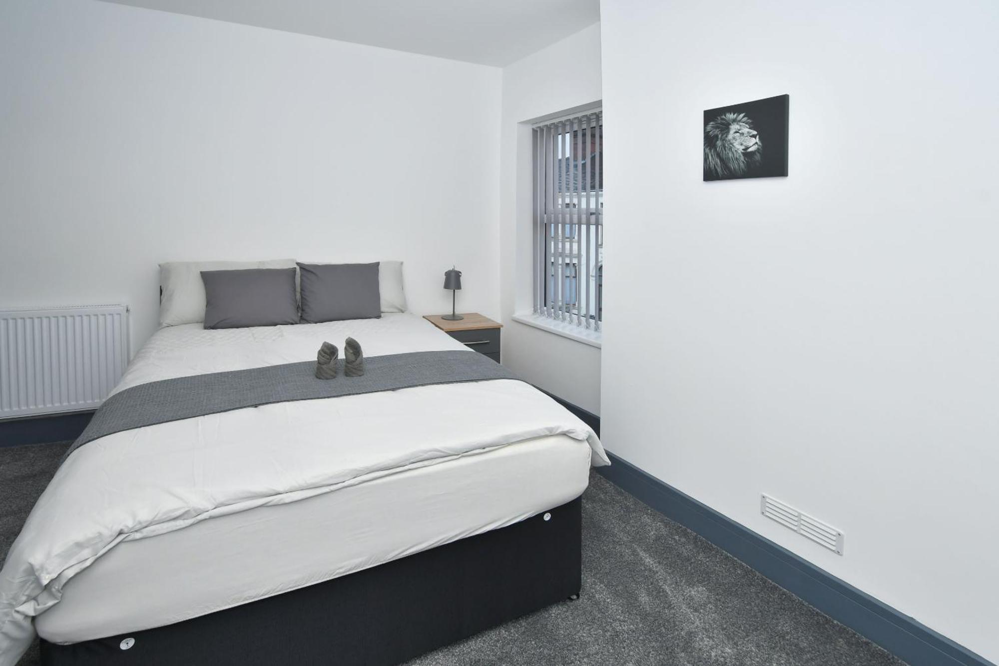 Townhouse @ 24 Brunswick Place Stoke Etruria Eksteriør billede